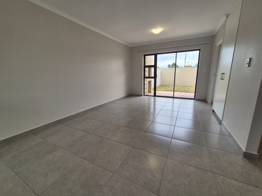 To Let 2 Bedroom Property for Rent in Stellendale Western Cape